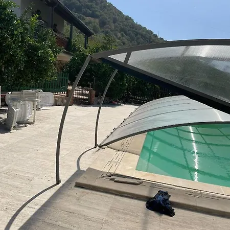 Апартаменты Les Barriques *